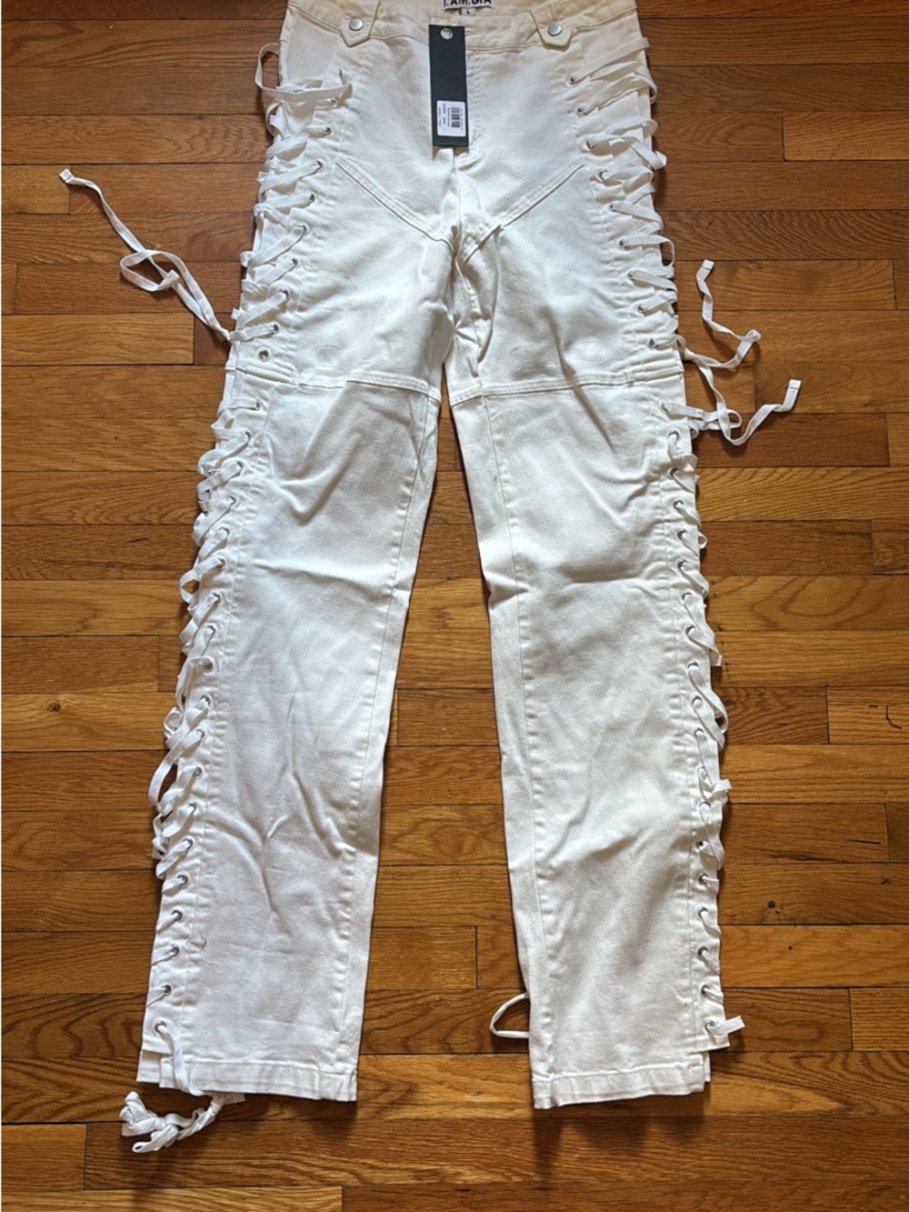 NWT I.AM.Gia Holly Laced Side White Jeans